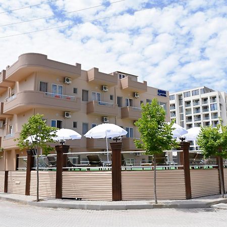 Hotel Kriti Max , Shengjin Shëngjin エクステリア 写真